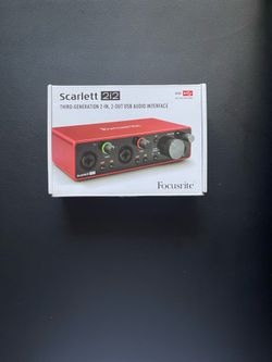 Focusrite Scarlett 2i2 3rd Gen USB Audio Interface - Red - Like New