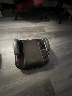 3 Graco booster seats