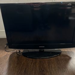 Samsung 26’ Monitor