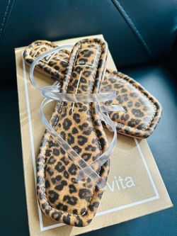 Dolce Vida sandals size 8
