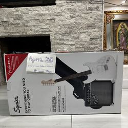 Squier Sonic Stratocaster Electric Guitar Pack 