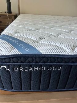 DreamCloud Premier King Mattress