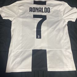 Ronaldo CR7 Jueventus Adidas Jersey Size Small