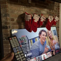 Samsung Smart Tv 75 Inch  Must Pick Up Today 