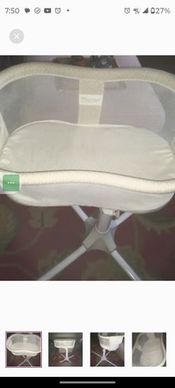 Like New Halo Bassinest