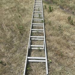 30 Foot Ladder
