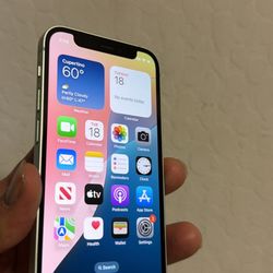 iPhone 12 Mini. Like New And Unlocked! With Free 1 Month Verizon!