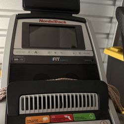 Elliptical Nordic Track Elite 10.9