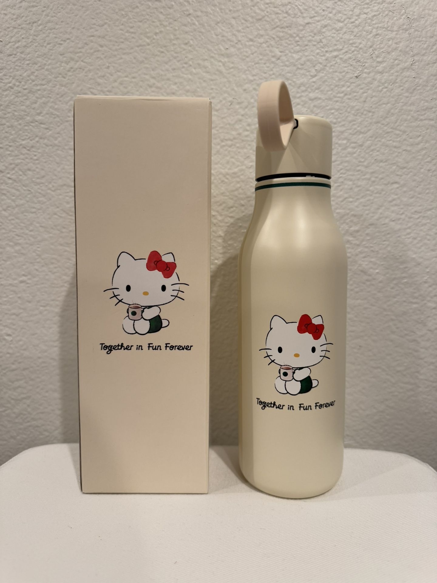 Starbucks x Hello Kitty