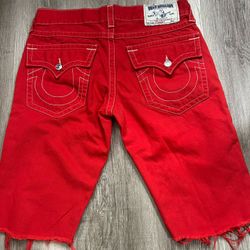 Red true religion jorts size 34