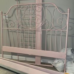 Queen Metal Bed Frame 
