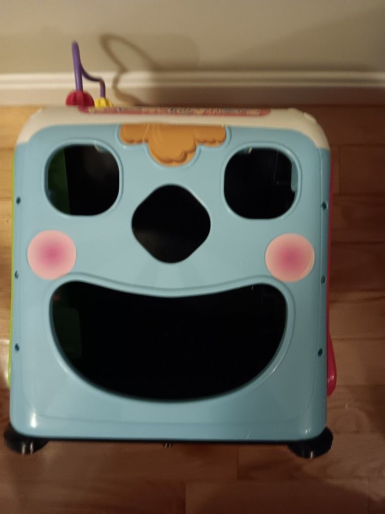 XL Activity Cube