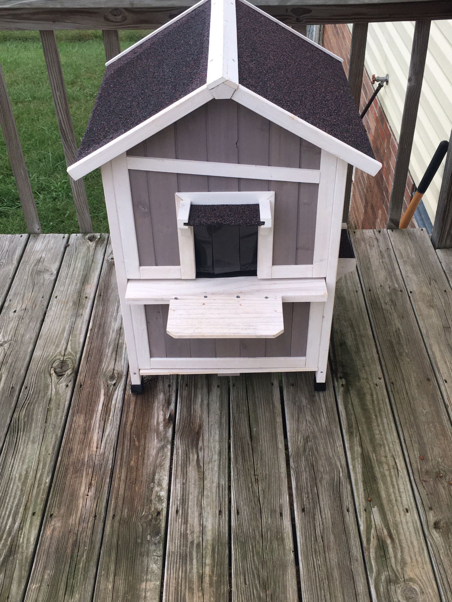 Two-Story Cathouse