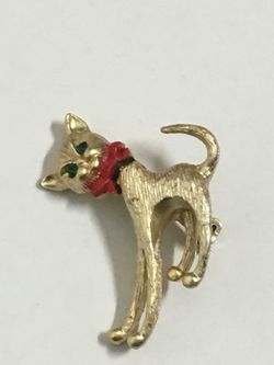 CAT BROOCH