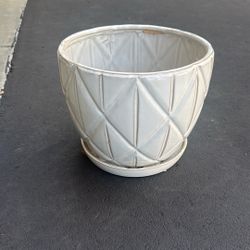 White Ceramic Round Large Flower Pot 10” X 12” 