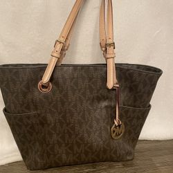 MICHAEL KORS BAG