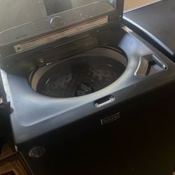 Side-by-Side Top Load Washer and Gas Dryer Set in Black - MayTag 27in pet Pro Washer / Maytag 29in Gas Dryer