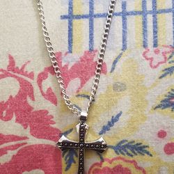Necklace In Stainless Steel Cross Pendant Size 10 Inches