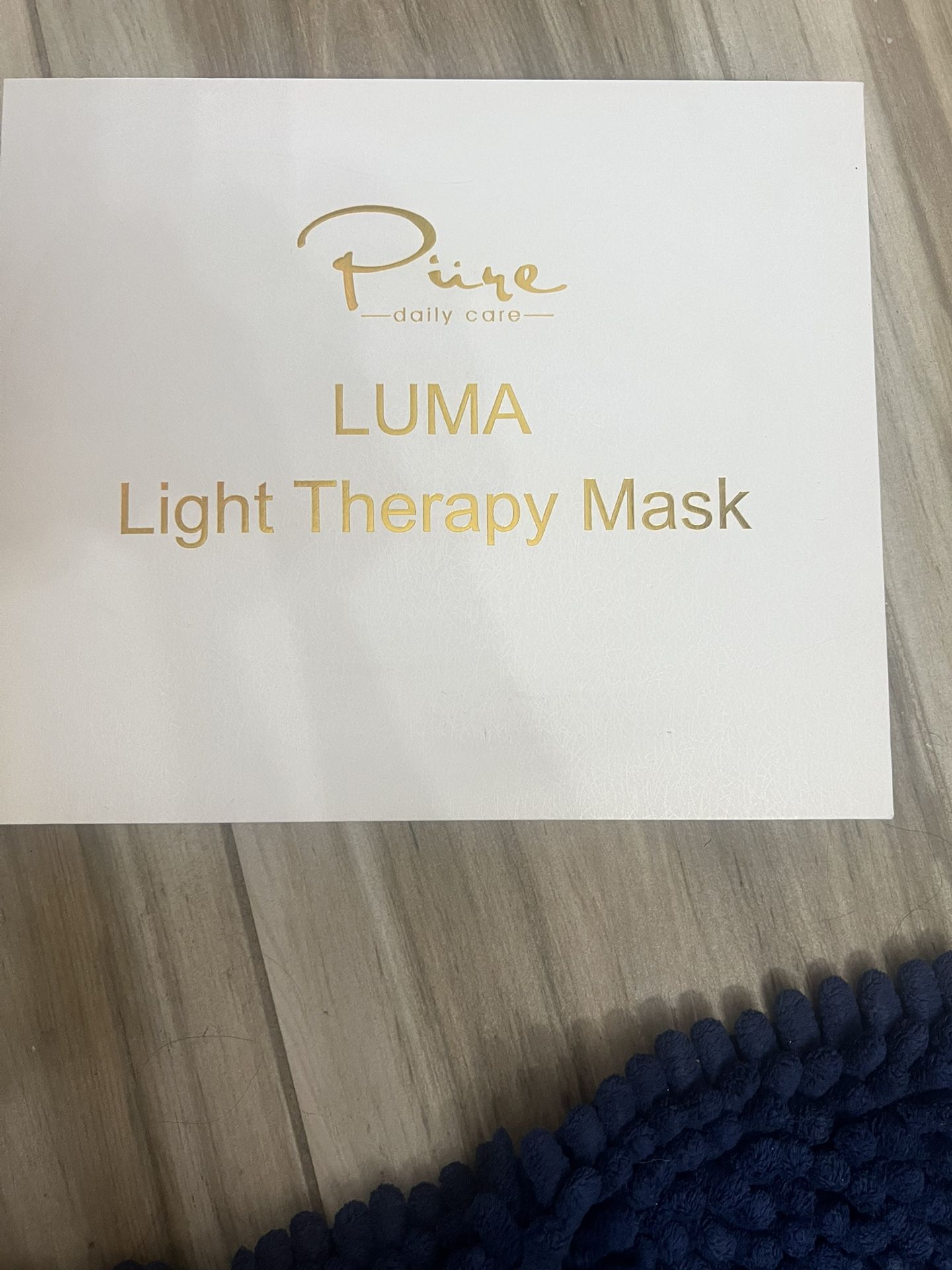 Luma light Therapy mask