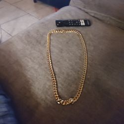 Who Want To Buy A 14k Gold Chain 