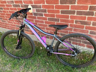 Cannondale women bike 27.5