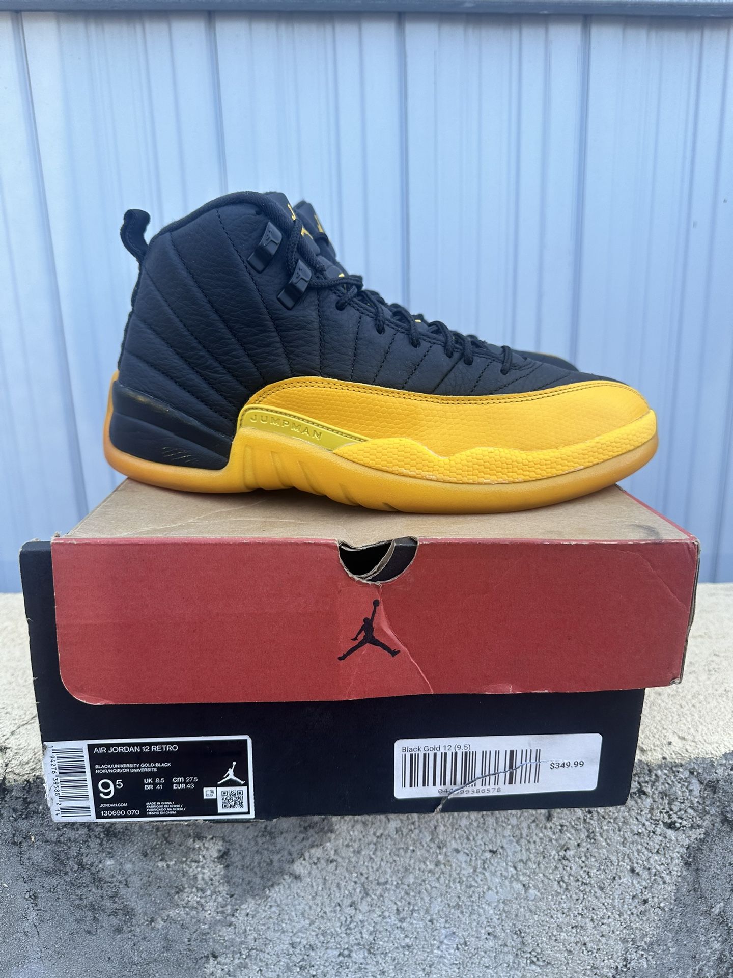 Jordan 12 University Gold Sz 9.5 $120 Used