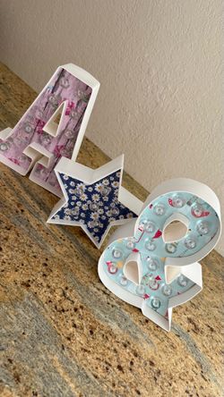 Heidi Swapp Marquee Light Décor Bundle – Letter A, Star & Ampersand