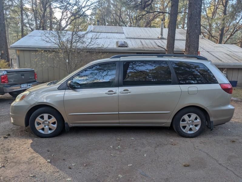 2005 Toyota Sienna