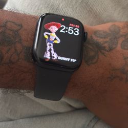APPLE WATCH SERIES 7 200 OBO