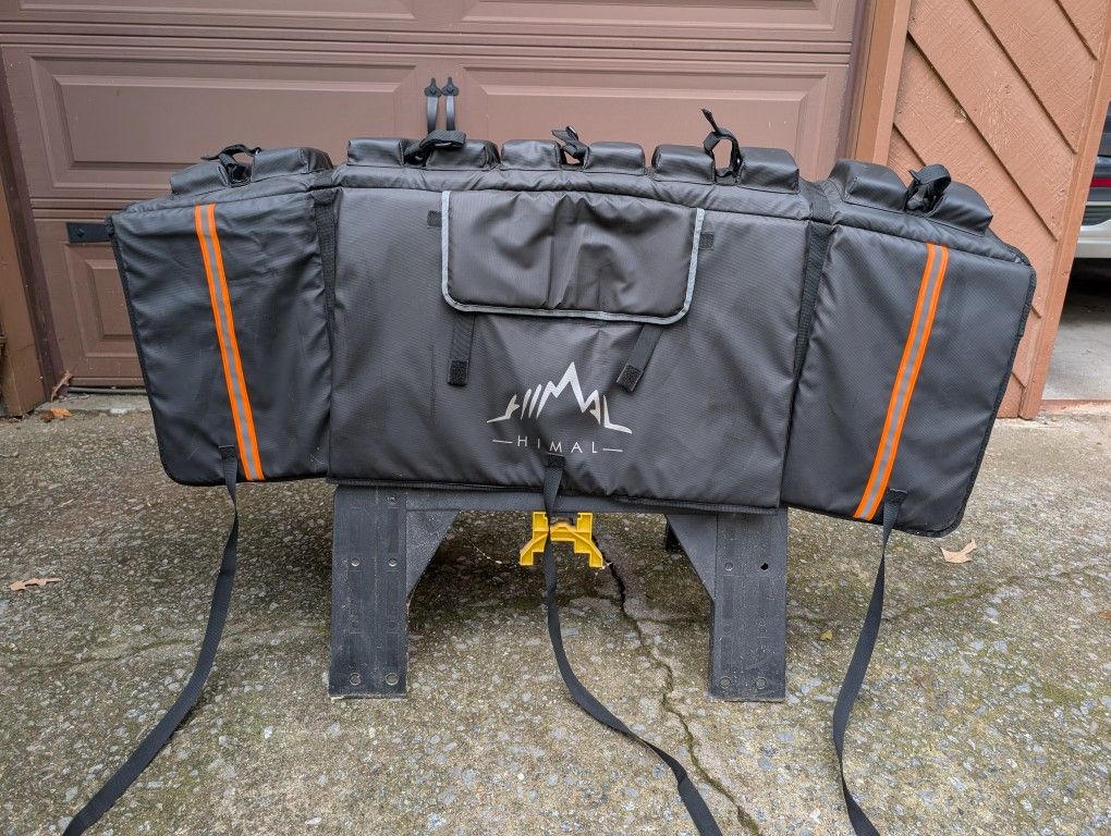Himal Tailgate Bike Pad – Fits 5–6 Bikes – Like New