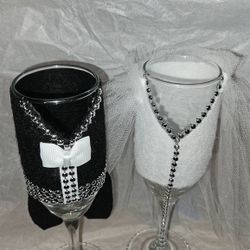 Decorative Wedding Glasses