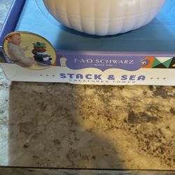 Fao Schwarz Stack & Sea Tower