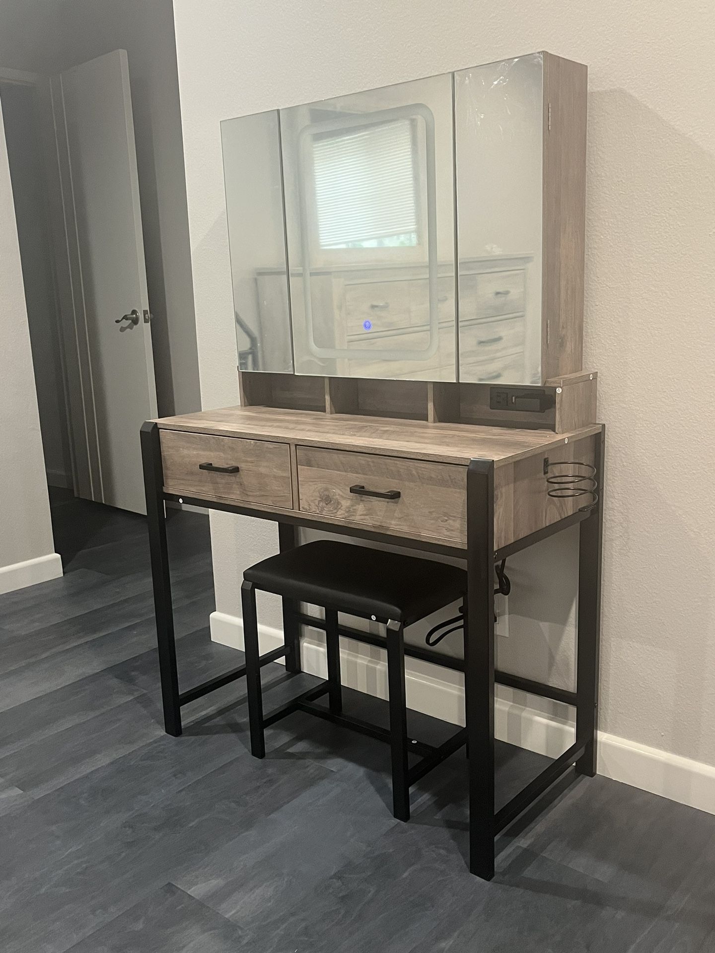 Makeup Vanity with Mirror & Chair