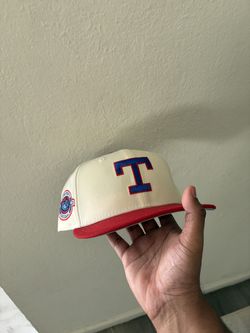 Fitted hat