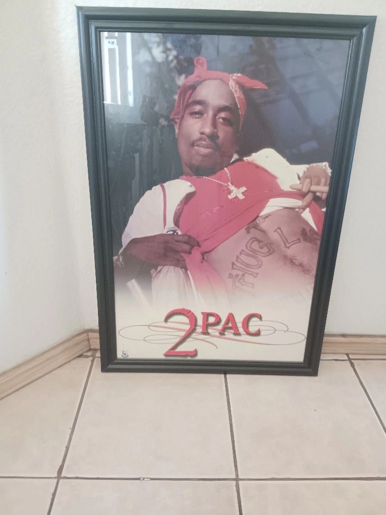 TUPAC PICTURE