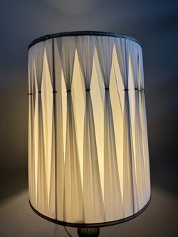Mid Century Hollywood Regency Pinch Pleated Drum Vintage Lamp Shade