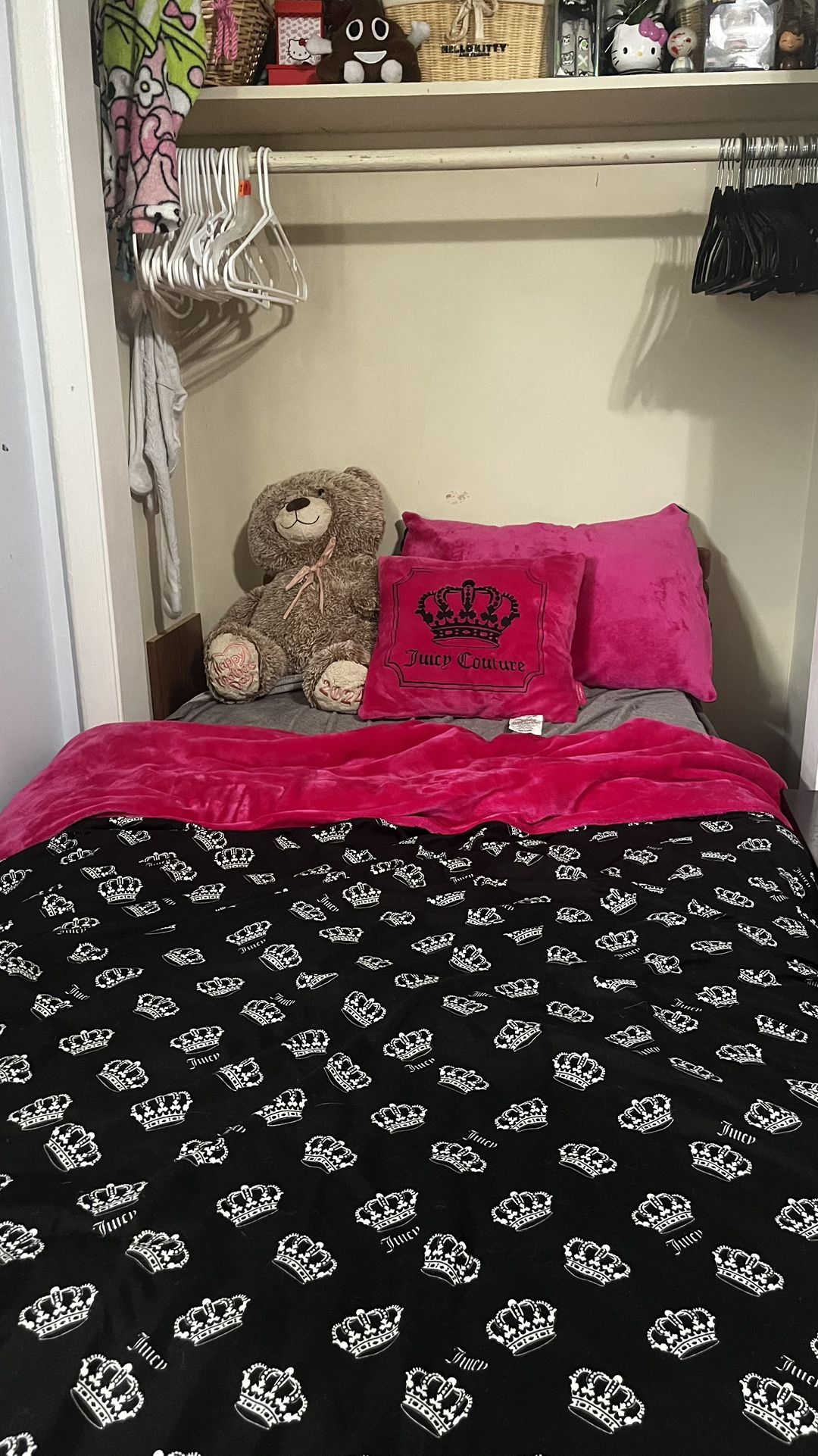 Twin Bed