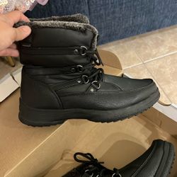 Women’s Black Boots 