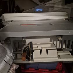 Rigid 10" Tablesaw