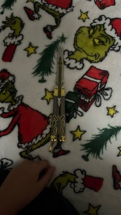 Toy Butterfly Knife From Apex Legends
