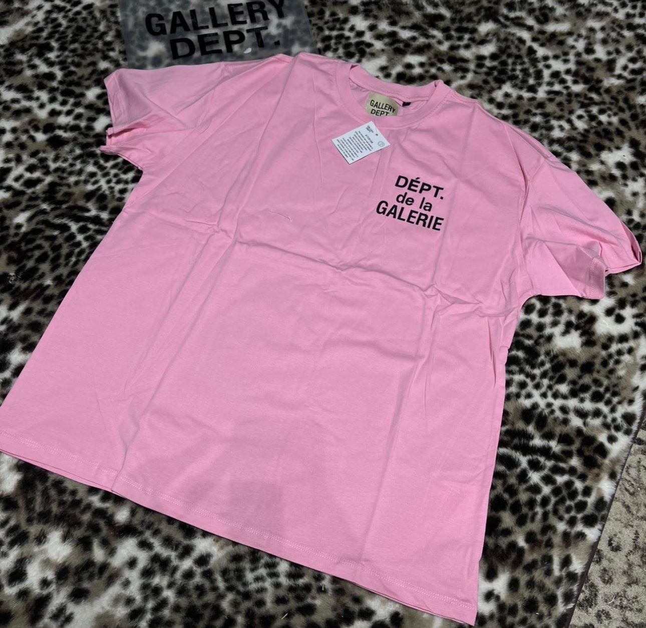 Gallery Dept Shirt Size Small