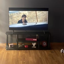 TV Samsung 42”   & TV Cabinet  