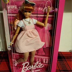 Limited Edition  Barbie Midge Deluxe Style Chase Rare Find Barbie Red Hair Barbie.  ..negotiable 