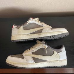 Jordan 1 Travis Scott Reverse Mocha