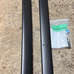 Toyota Corolla Cross Cross Bars OEM