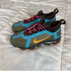 Nike Air VaporMax Sneakers