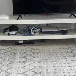 TV Stand (white)