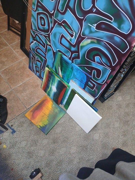 Free Canvases