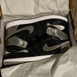 Nike Air Jordan 1s black silver  high-top sneakers size 3Y Brand New