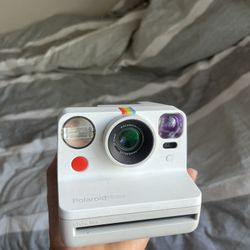 Polaroid Now I-Type Instant Camera